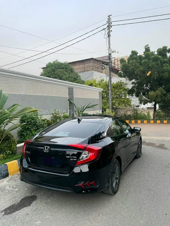 Honda Civic 2021 for Sale in Karachi Image-1