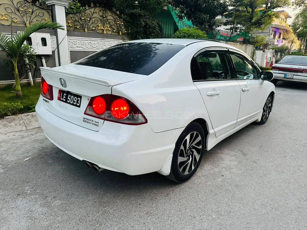 Honda Civic 2011 for Sale in Islamabad Image-1