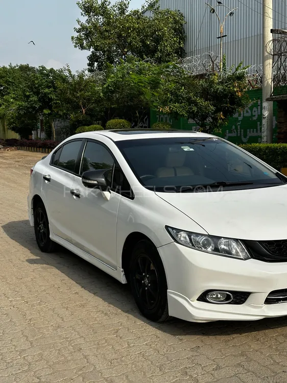 Honda Civic 2014 for Sale in Okara Image-1