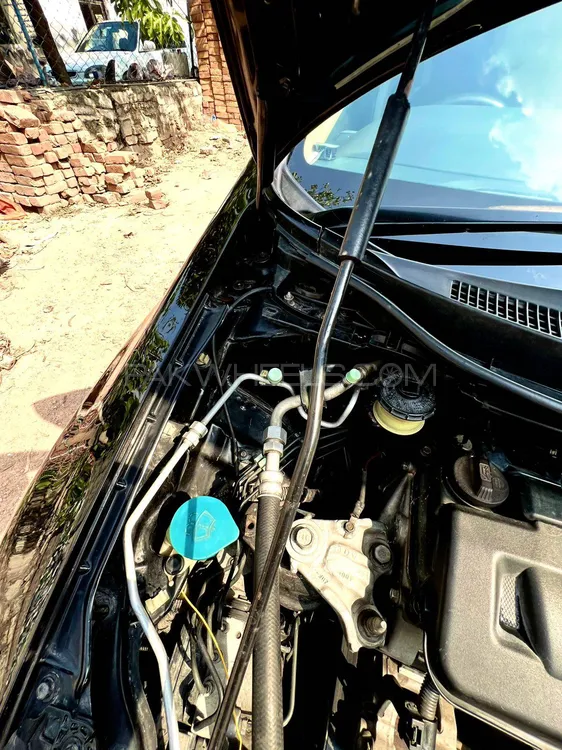 Honda Civic 2014 for Sale in Rawalpindi Honda Civic 2014 for Sale in Rawalpindi Image-15