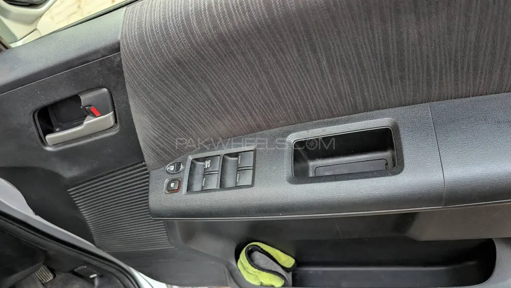 Honda Freed 2012 for Sale in Sialkot Honda Freed 2012 for Sale in Sialkot Image-8