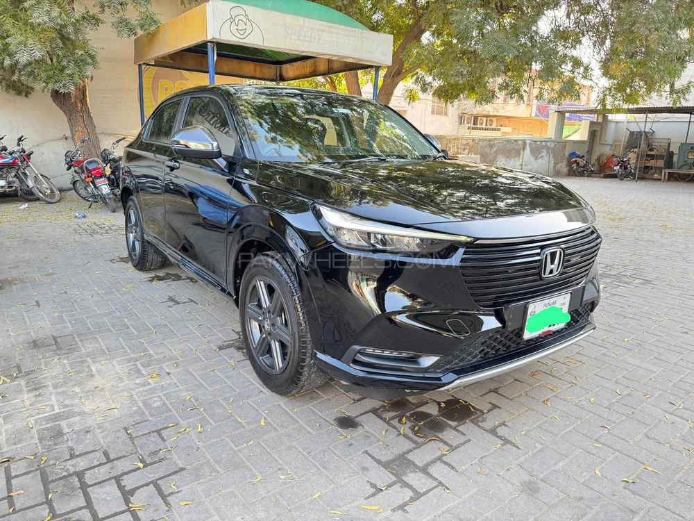 Honda HR-V 2022 for Sale in Faisalabad Image-1