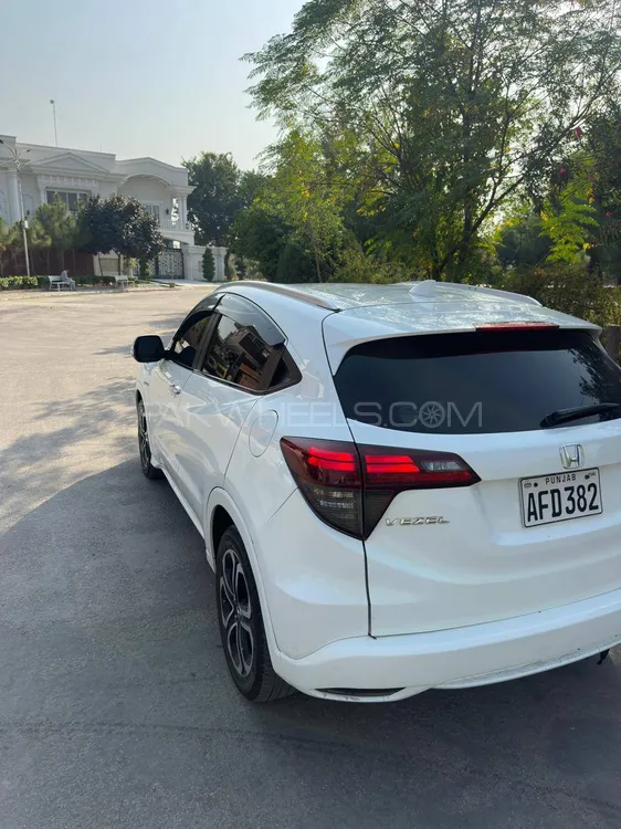 Honda Vezel 2015 for Sale in Mardan Honda Vezel 2015 for Sale in Mardan Image-7