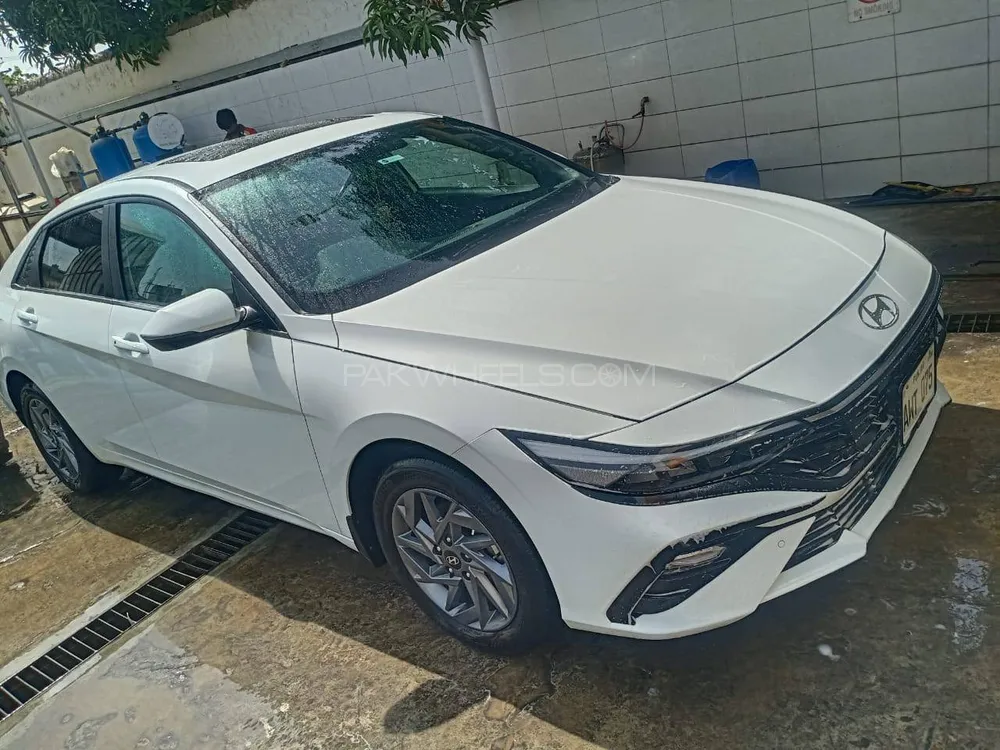 Hyundai Elantra 2025 for Sale in Multan Image-1