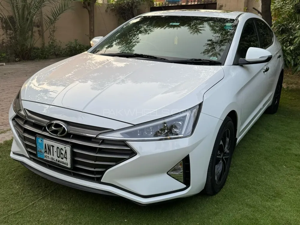 Hyundai Elantra 2021 for Sale in Lahore Image-1