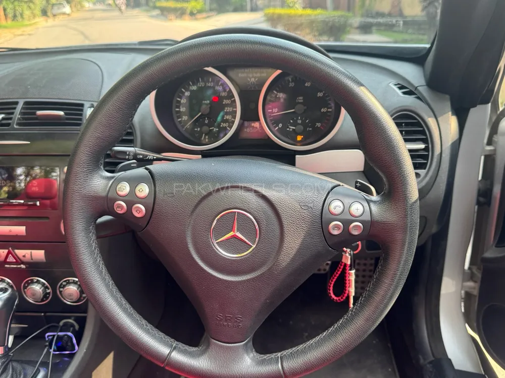 Mercedes Benz SLK Class 2007 for Sale in Lahore Mercedes Benz SLK Class 2007 for Sale in Lahore Image-16