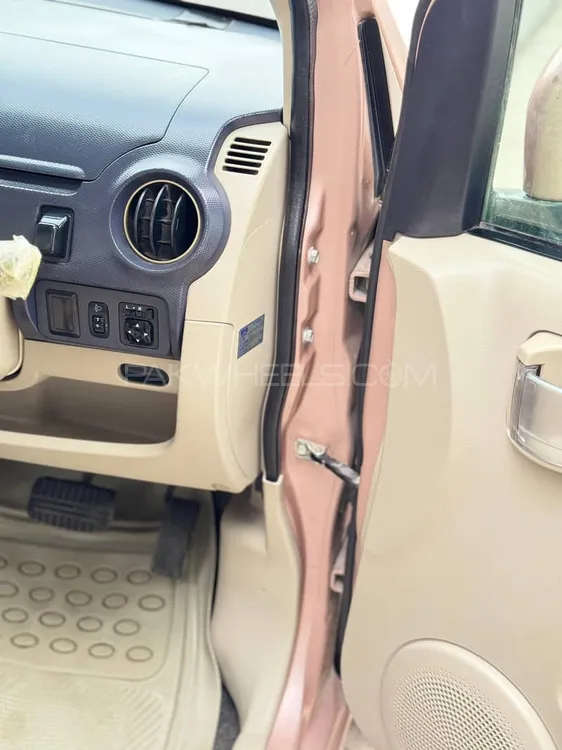 Mitsubishi Ek Wagon 2010 for Sale in Peshawar Mitsubishi Ek Wagon 2010 for Sale in Peshawar Image-4