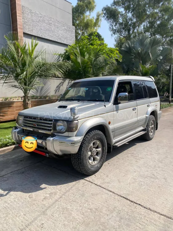مٹسوبیشی پجیرو 1997 for Sale in راولپنڈی مٹسوبیشی پجیرو 1997 for Sale in راولپنڈی Image-3