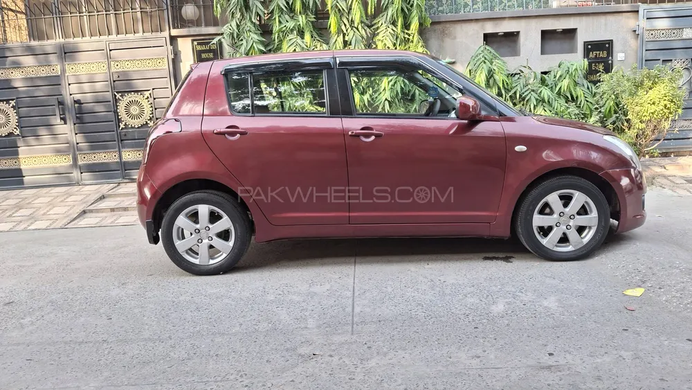 Suzuki Swift 2012 for Sale in Lahore Image-1