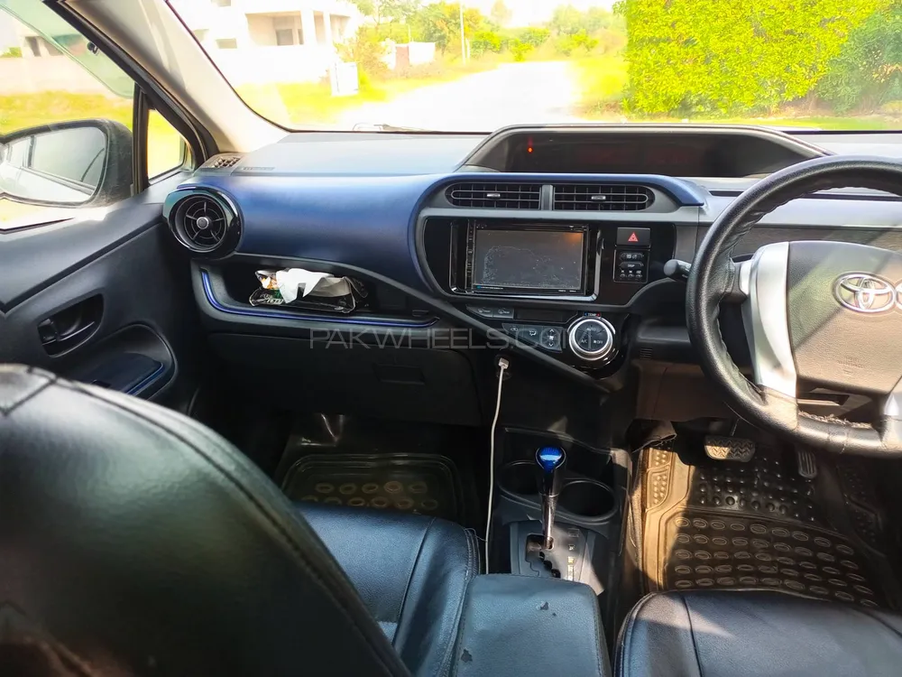 ٹویوٹا اکوا 2015 for Sale in لاہور ٹویوٹا اکوا 2015 for Sale in لاہور Image-3