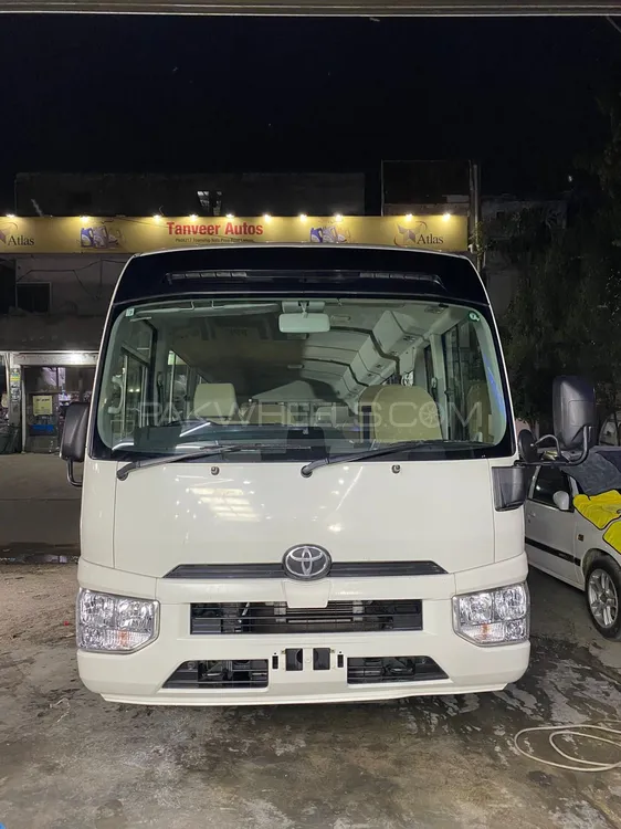 Toyota Coaster 2020 for Sale in Lahore Image-1