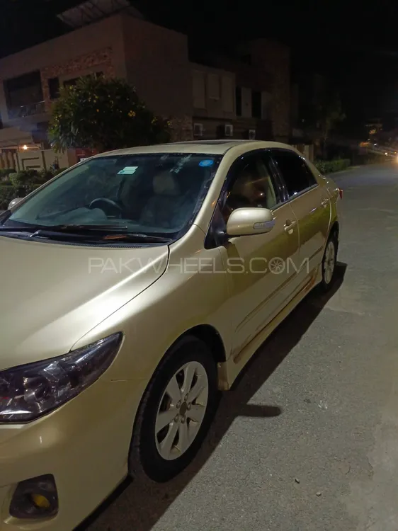 Toyota Corolla 2011 for Sale in Lahore Image-1