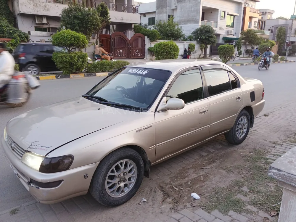Toyota Corolla 1998 for Sale in Lahore Image-1