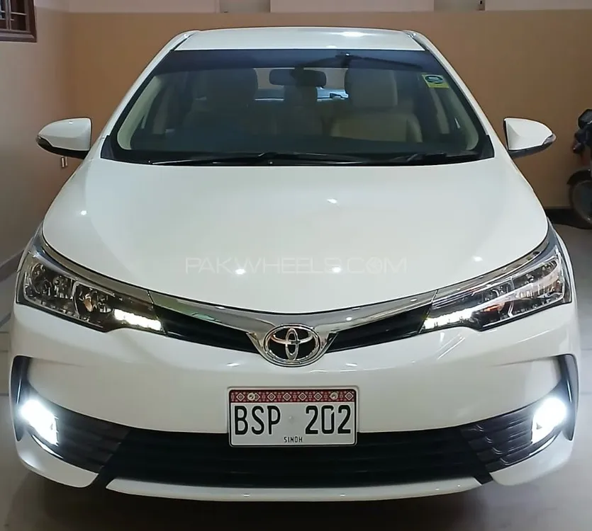Toyota Corolla 2020 for Sale in Karachi Image-1