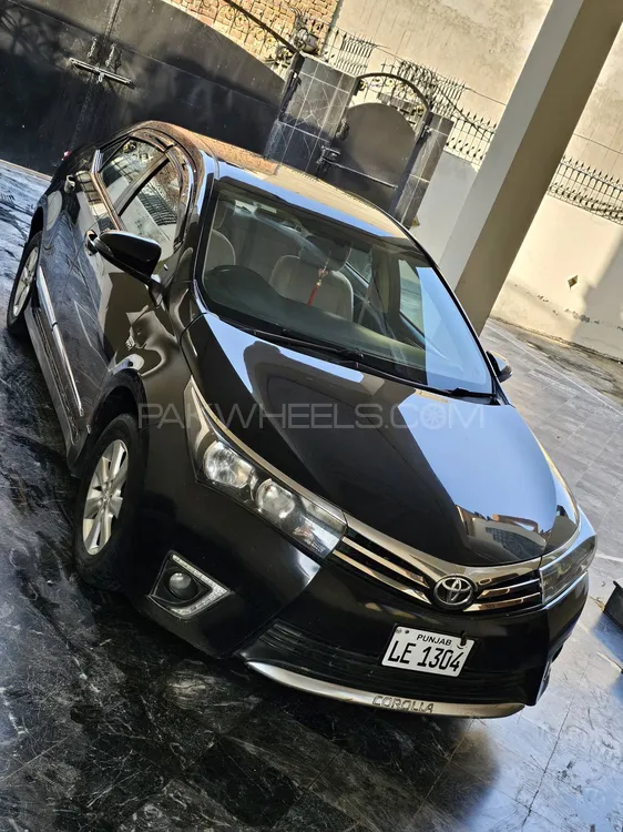 Toyota Corolla 2016 for Sale in Sialkot Image-1