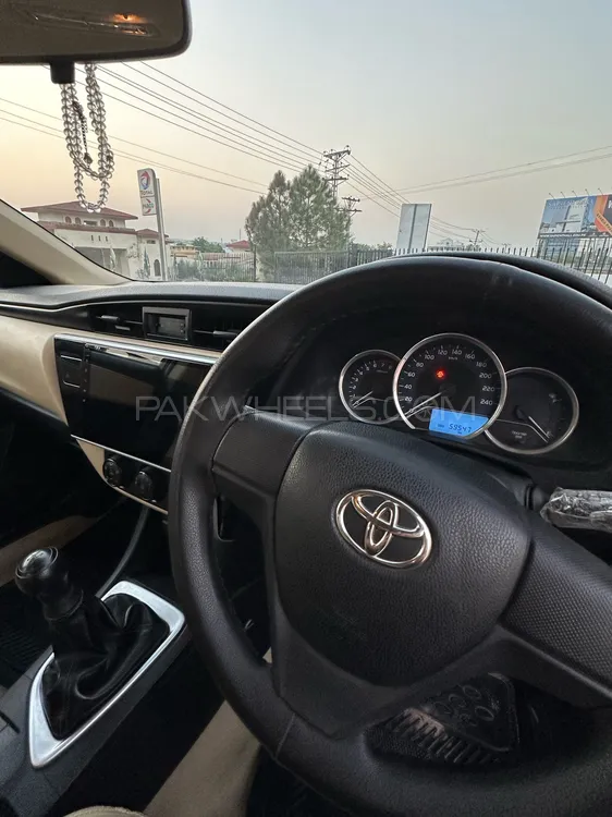 Toyota Corolla 2019 for Sale in Rawalpindi Toyota Corolla 2019 for Sale in Rawalpindi Image-8