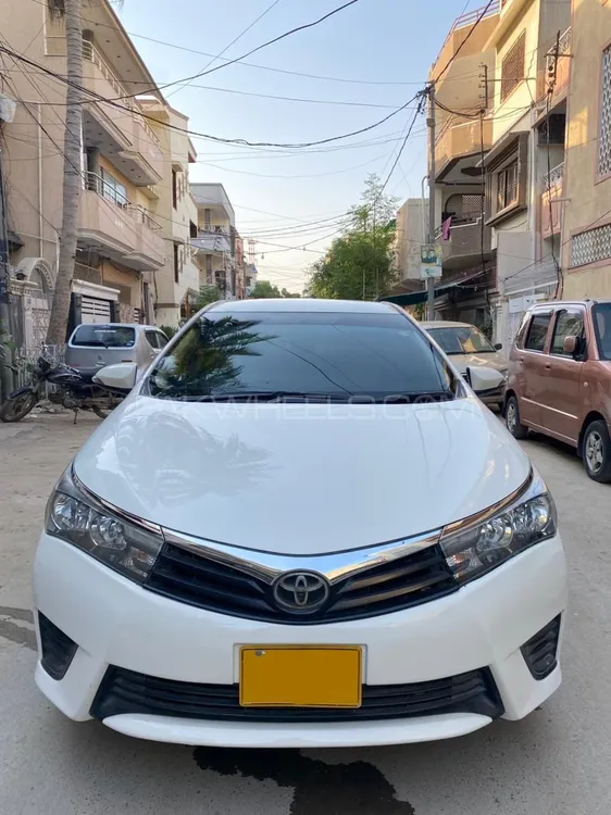 Toyota Corolla 2016 for Sale in Karachi Image-1