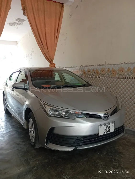 Toyota Corolla 2018 for Sale in Mardan Image-1