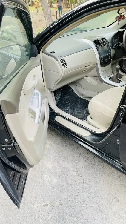 Toyota Corolla 2011 for Sale in Lahore Toyota Corolla 2011 for Sale in Lahore Image-7