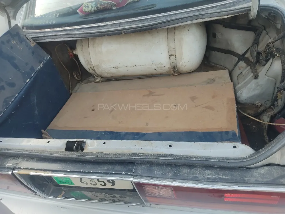 ٹویوٹا کریسیڈا 1988 for Sale in مردان ٹویوٹا کریسیڈا 1988 for Sale in مردان Image-2