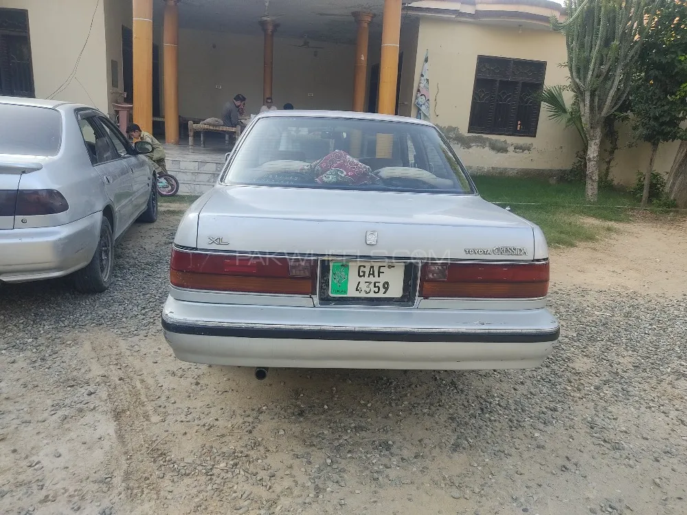 ٹویوٹا کریسیڈا 1988 for Sale in مردان ٹویوٹا کریسیڈا 1988 for Sale in مردان Image-6