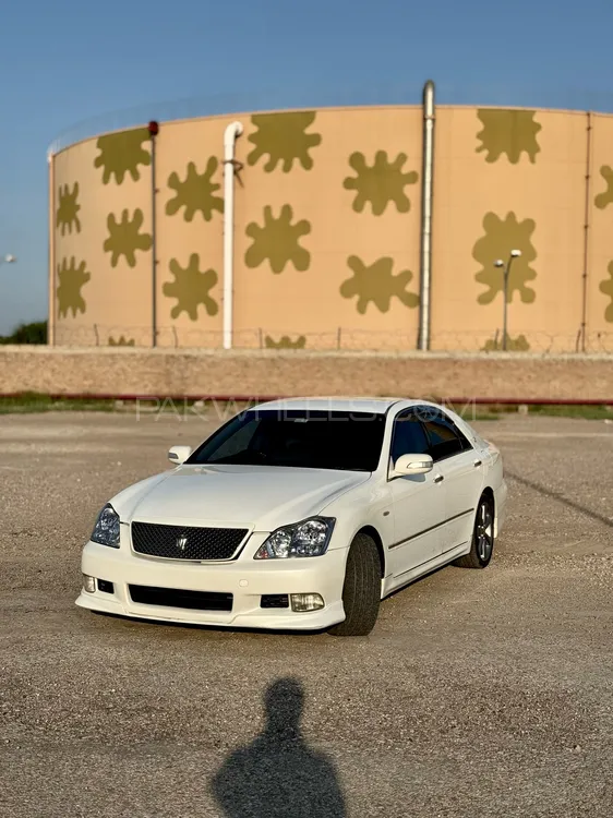 Toyota Crown 2005 for Sale in Lahore Toyota Crown 2005 for Sale in Lahore Image-2