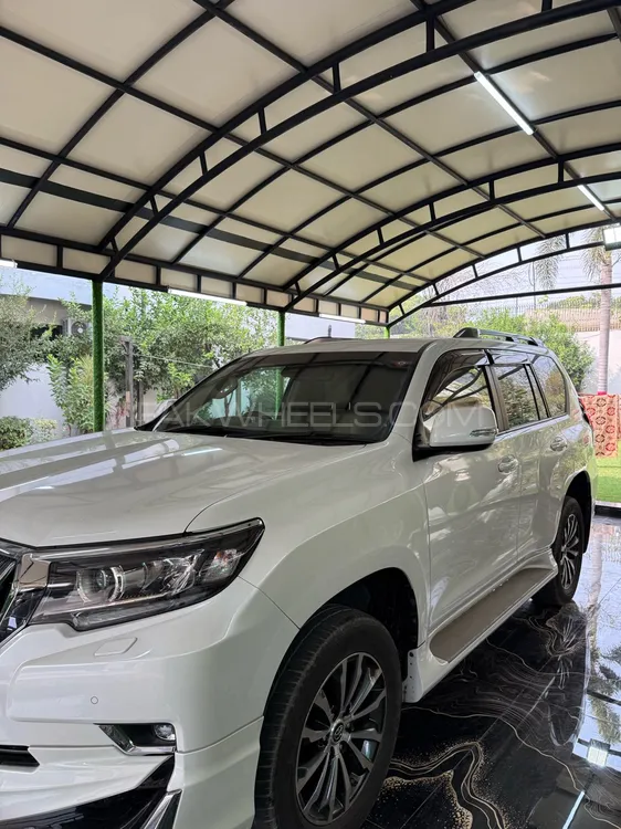Toyota Prado 2020 for Sale in Gujranwala Toyota Prado 2020 for Sale in Gujranwala Image-2