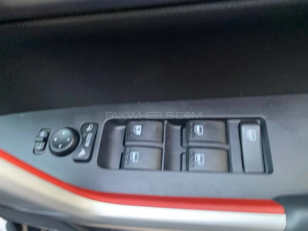 Toyota Raize 2020 for Sale in Karachi Toyota Raize 2020 for Sale in Karachi Image-13