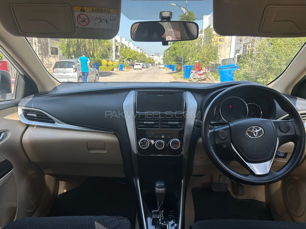 Toyota Yaris Sedan 2022 for Sale in Islamabad Image-1