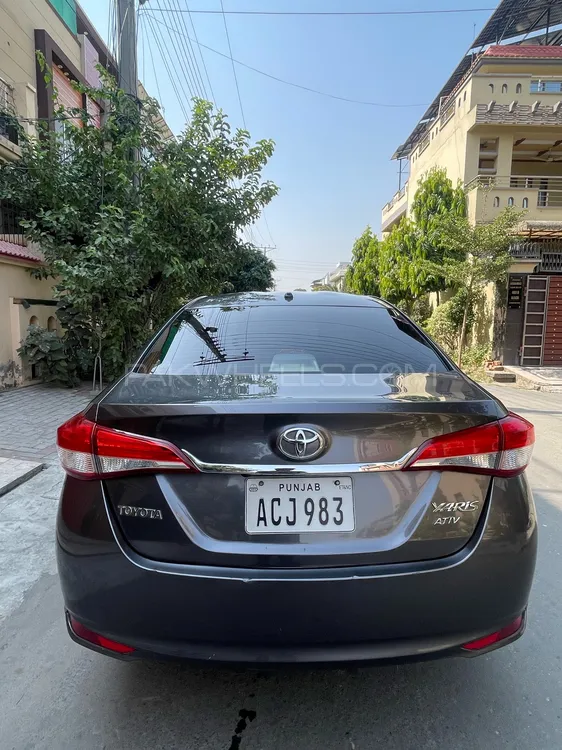 Toyota Yaris Sedan 2021 for Sale in Lahore Image-1