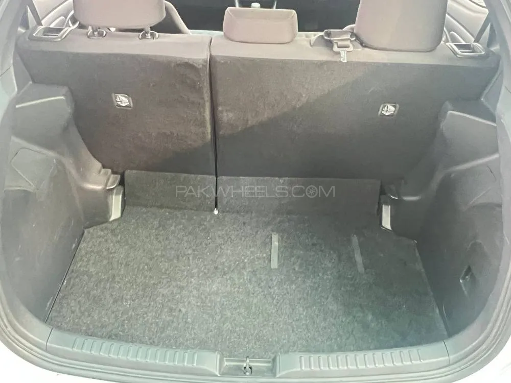 Toyota Yaris Hatchback 2023 for Sale in Rawalpindi Toyota Yaris Hatchback 2023 for Sale in Rawalpindi Image-14