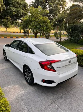 Honda Civic Oriel 1.8 i-VTEC CVT 2018