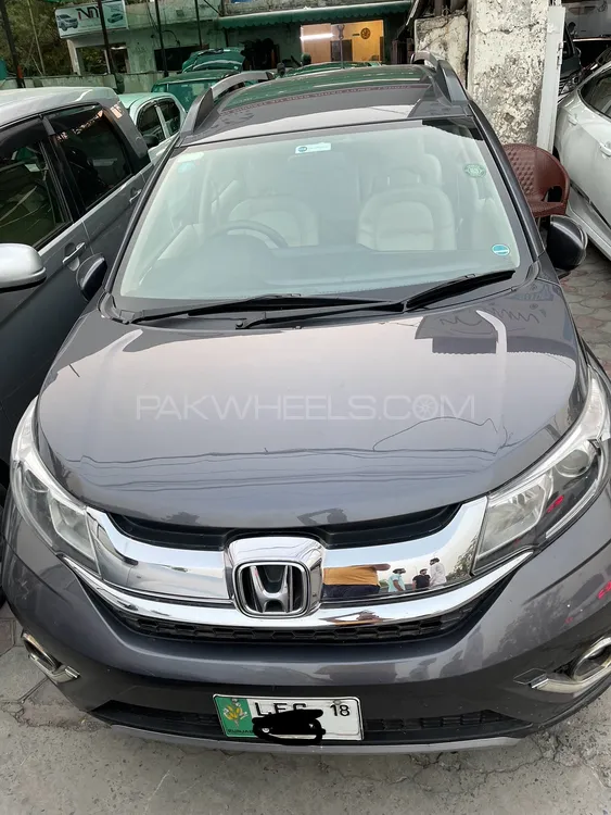 Honda BR-V 2018 for Sale in Lahore Honda BR-V 2018 for Sale in Lahore Image-1