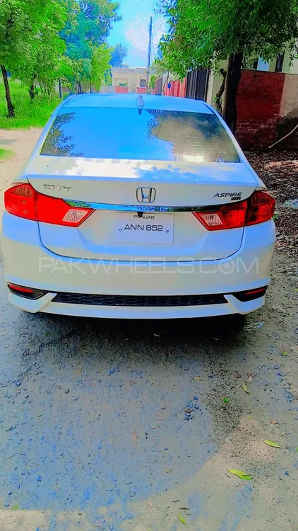 ہونڈا سٹی 2023 for Sale in فیصل آباد ہونڈا سٹی 2023 for Sale in فیصل آباد Image-4
