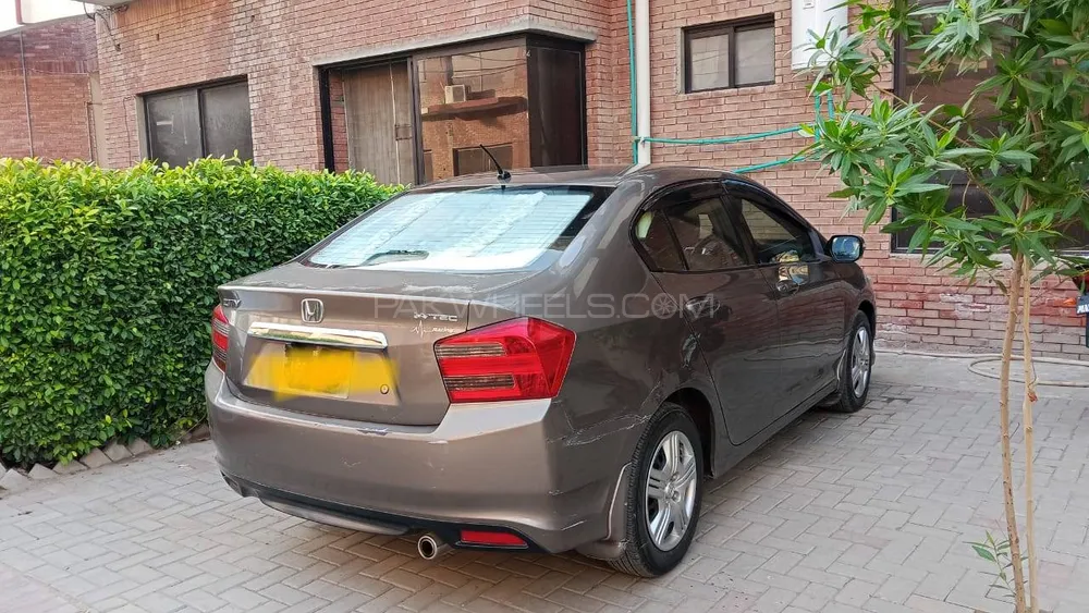 Honda City 2015 for Sale in D.G.Khan Image-1