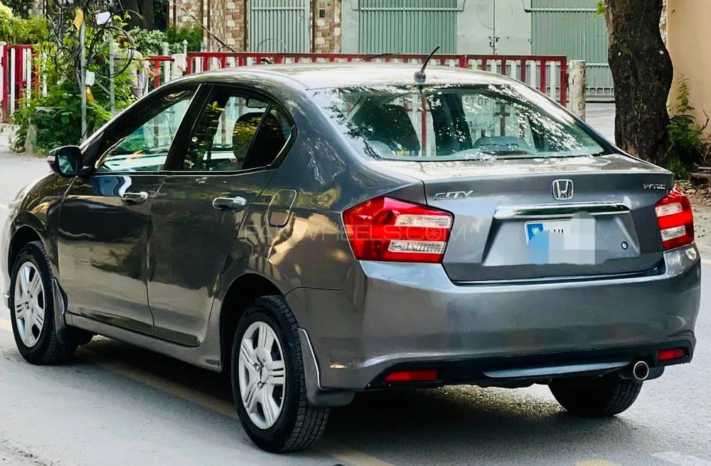 Honda City 2016 for Sale in Islamabad Image-1