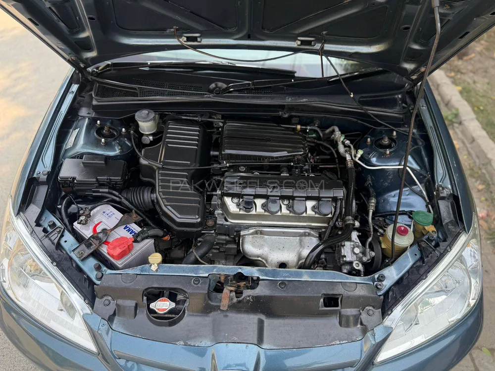 Honda Civic 2005 for Sale in Lahore Honda Civic 2005 for Sale in Lahore Image-11