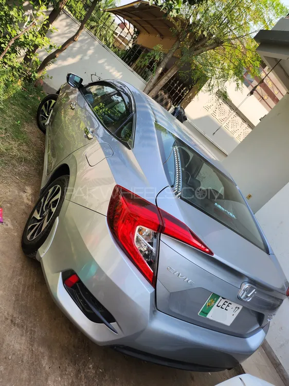 Honda Civic 2017 for Sale in Lahore Honda Civic 2017 for Sale in Lahore Image-5