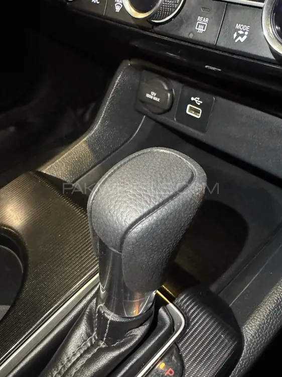 Honda Civic 2022 for Sale in Islamabad Honda Civic 2022 for Sale in Islamabad Image-14