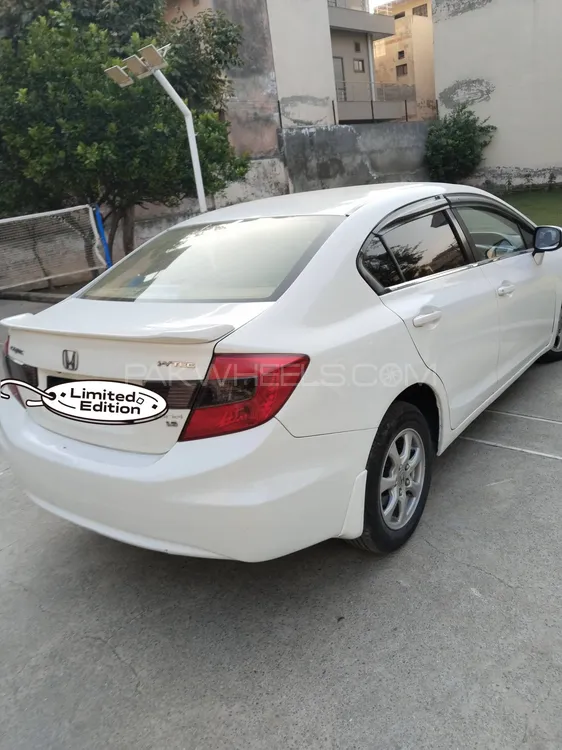 ہونڈا سوک 2015 for Sale in لاہور ہونڈا سوک 2015 for Sale in لاہور Image-3