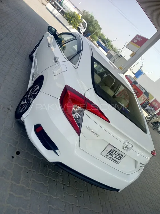Honda Civic 2016 for Sale in Chakwal Image-1