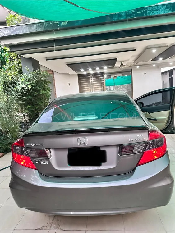 ہونڈا سوک 2013 for Sale in لاہور ہونڈا سوک 2013 for Sale in لاہور Image-9