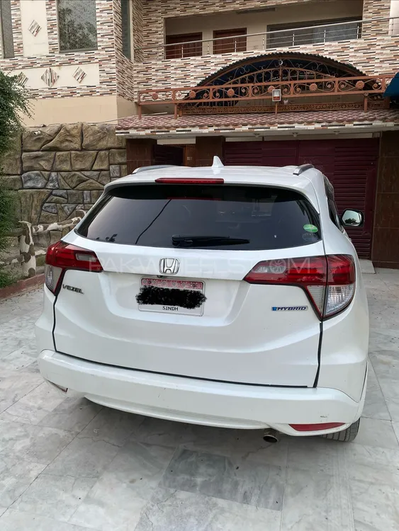 Honda Vezel 2014 for Sale in Hyderabad Honda Vezel 2014 for Sale in Hyderabad Image-8