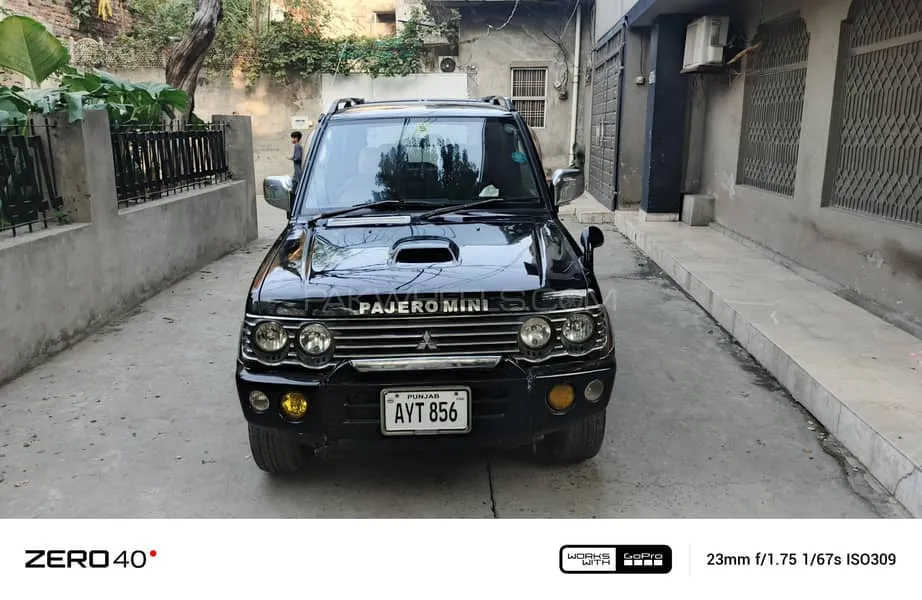 Mitsubishi Pajero Mini 2001 for Sale in Lahore Image-1