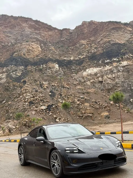 Porsche Taycan 2022 for Sale in Islamabad Image-1