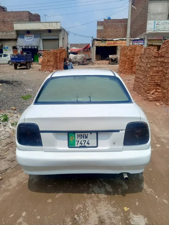 Suzuki Baleno 2000 for Sale in Kharian Image-1