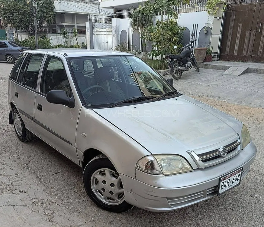 Suzuki Cultus 2013 for Sale in Karachi Suzuki Cultus 2013 for Sale in Karachi Image-2