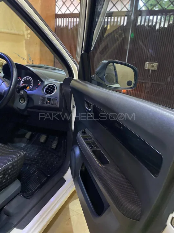 Suzuki Swift 2016 for Sale in Islamabad Suzuki Swift 2016 for Sale in Islamabad Image-3