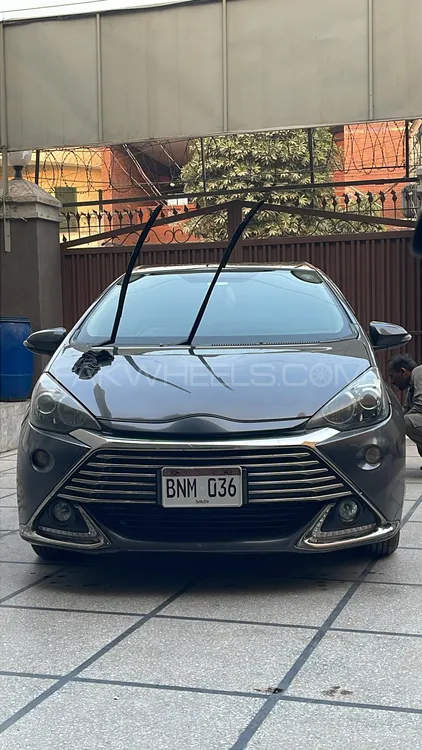 Toyota Aqua 2015 for Sale in Karachi Image-1