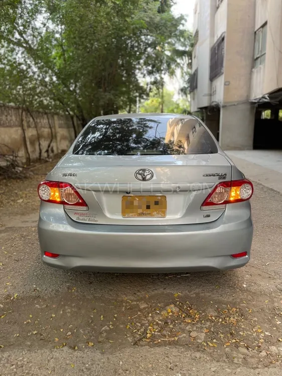 Toyota Corolla 2013 for Sale in Karachi Image-1